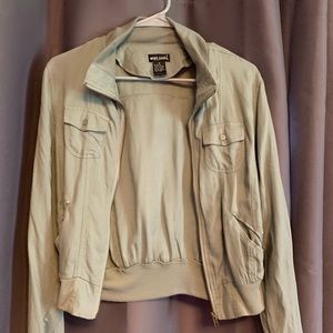 Olive color jacket with zipper lightweight